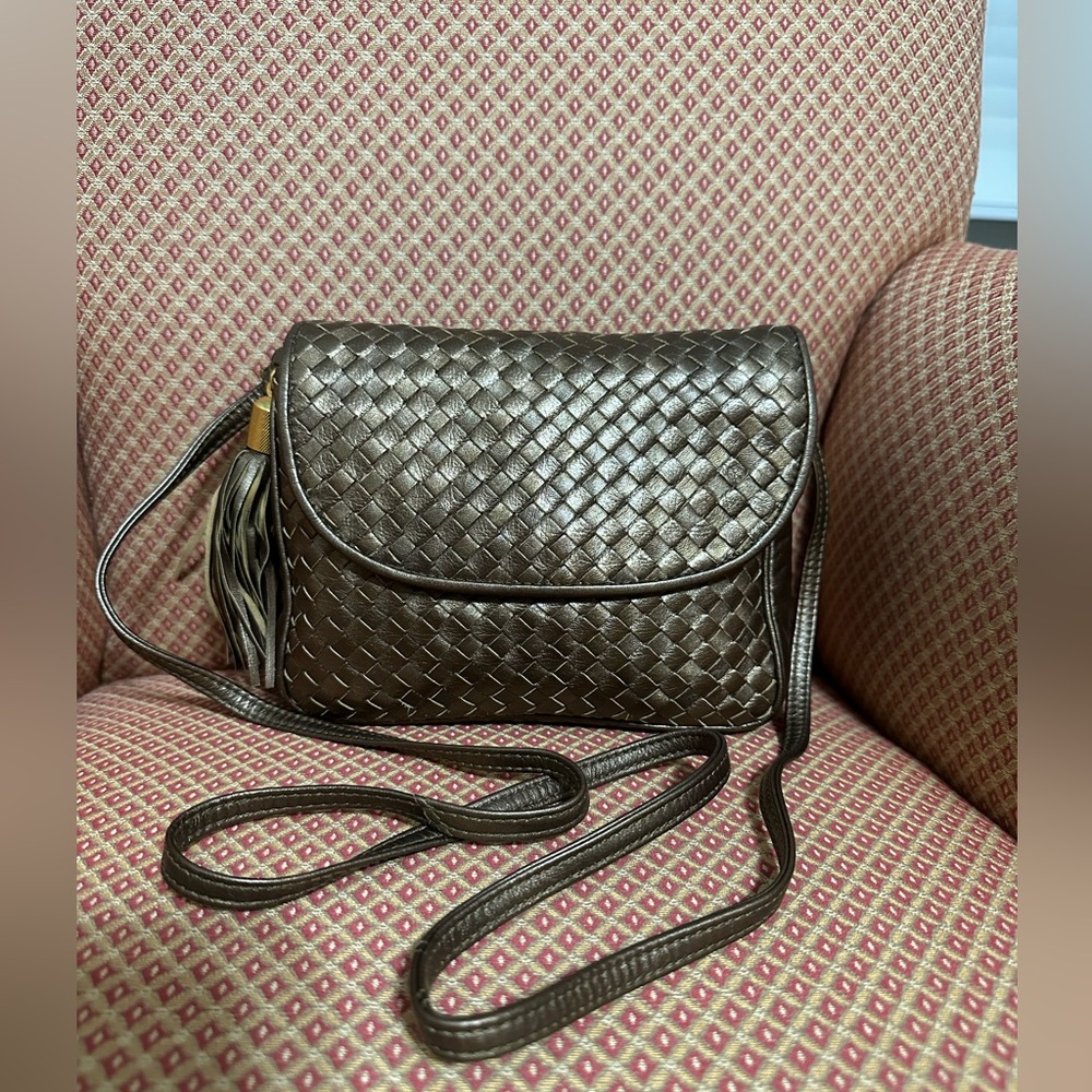 Ganson gold woven leather shoulder bag